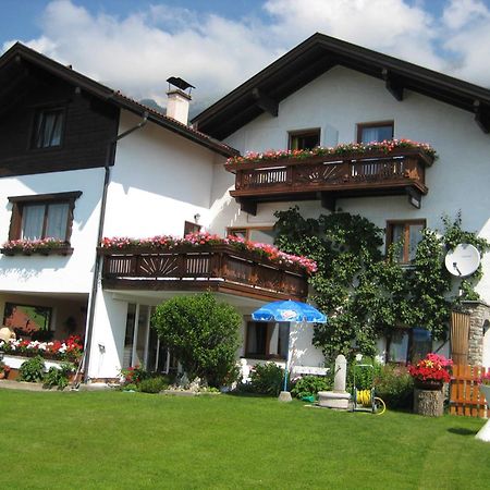 Gaestehaus Sonnenheim Thaur Bagian luar foto