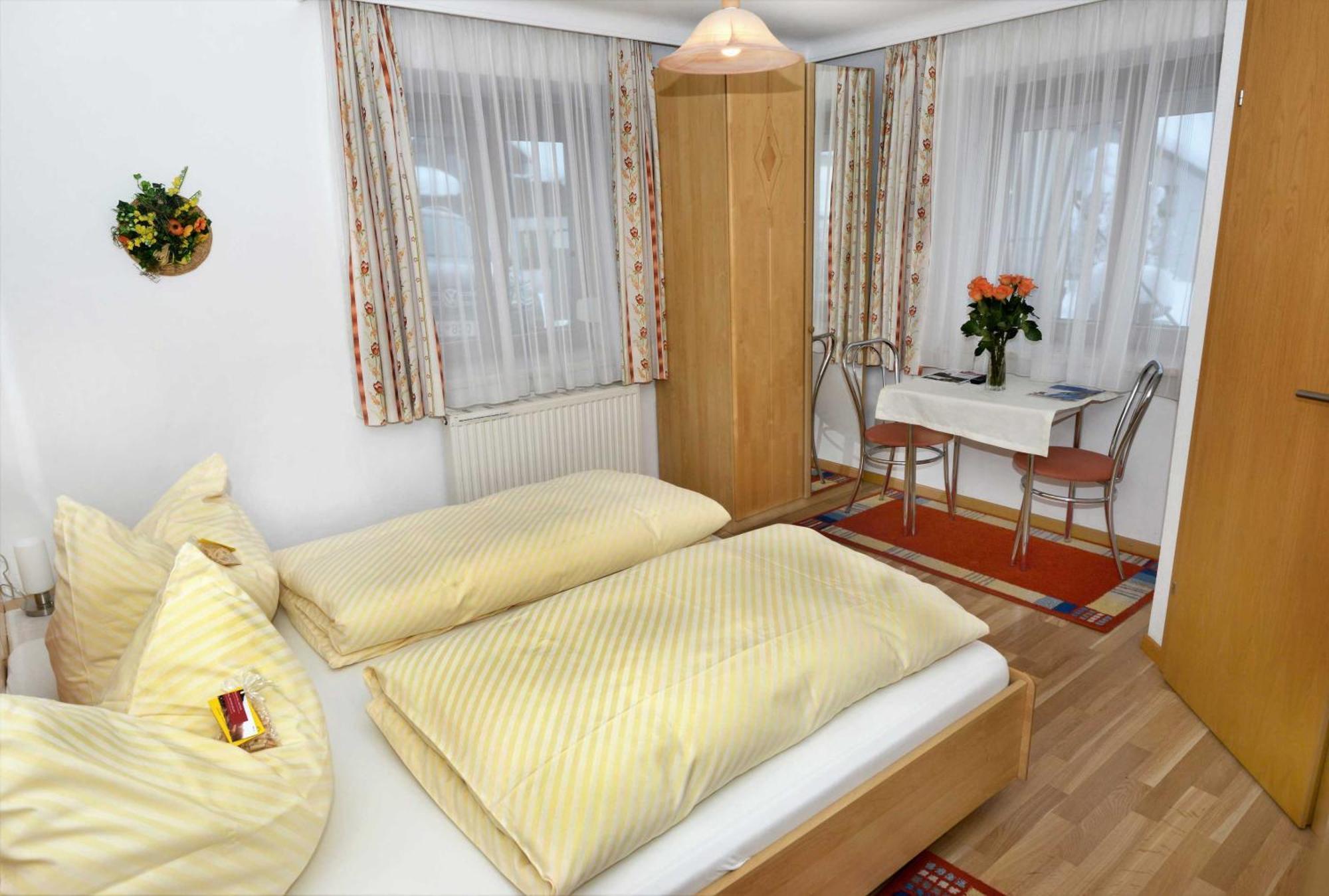Gaestehaus Sonnenheim Thaur Bagian luar foto
