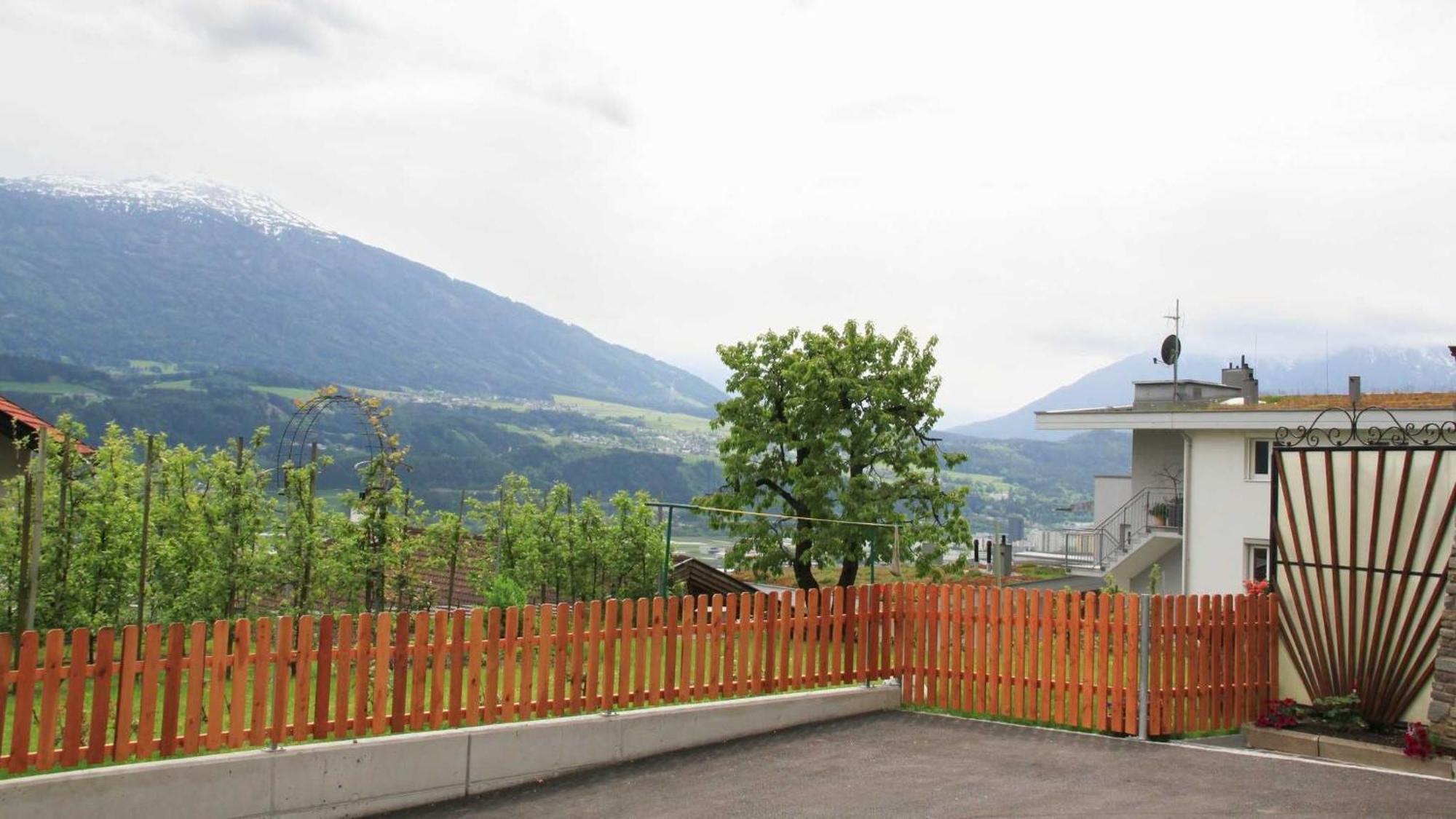 Gaestehaus Sonnenheim Thaur Bagian luar foto
